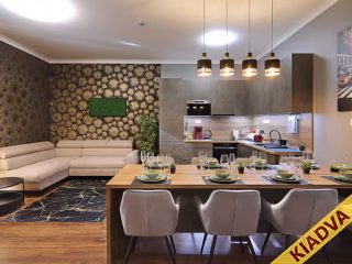 Kiadó 134 m²-estársasházi lakás VI. Kerület (Nagykörúton kívül) , Izabella utca: 750'000 Ft