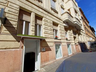 Eladó 149 m²-esüzlethelyiség utcai bejárattal VI. Kerület (Nagykörúton kívül) , Székely Bertalan utca: 79'900'000 Ft