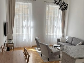 Eladó 71 m²-estársasházi lakás VI. Kerület (Terézváros) , Csengery utca: 99'900'000 Ft