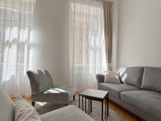 Eladó 71 m²-estársasházi lakás VI. Kerület (Terézváros) , Csengery utca: 99'900'000 Ft