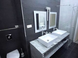 Eladó 71 m²-estársasházi lakás VI. Kerület (Terézváros) , Csengery utca: 99'900'000 Ft