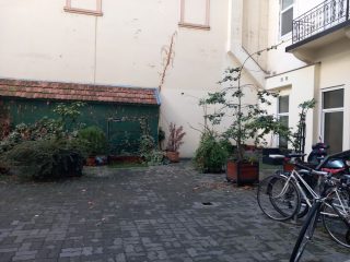 Eladó 83 m²-estársasházi lakás VI. Kerület (Terézváros) , Eötvös utca: 125'000'000 Ft