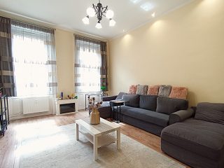 Eladó 82 m²-estársasházi lakás VI. Kerület (Terézváros) , Felső erdősor utca: 129'900'000 Ft