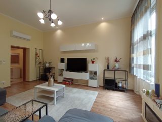 Eladó 82 m²-estársasházi lakás VI. Kerület (Terézváros) , Felső erdősor utca: 129'900'000 Ft