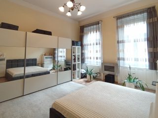 Eladó 82 m²-estársasházi lakás VI. Kerület (Terézváros) , Felső erdősor utca: 129'900'000 Ft