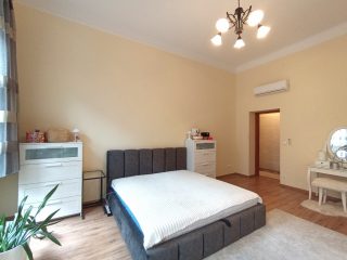 Eladó 82 m²-estársasházi lakás VI. Kerület (Terézváros) , Felső erdősor utca: 129'900'000 Ft
