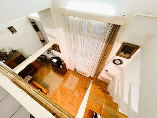 Eladó 36 m²-estársasházi lakás VI. Kerület (Terézváros) , Nagymező utca: 77'500'000 Ft