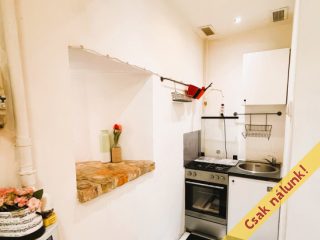 Eladó 39 m²-estársasházi lakás VI. Kerület (Terézváros) , Oktogon: 62'900'000 Ft