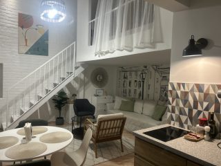 Eladó 56 m²-estársasházi lakás VI. Kerület (Terézváros) , Paulay E u. utca: 185'000'000 Ft