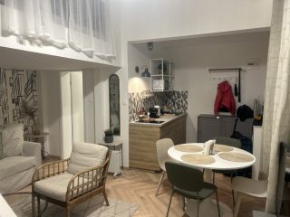 Eladó 56 m²-estársasházi lakás VI. Kerület (Terézváros) , Paulay E u. utca: 185'000'000 Ft