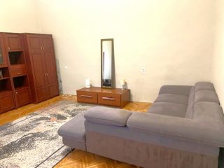 Kiadó 63 m²-estársasházi lakás VI. Kerület (Terézváros) , Podmaniczky utca: 200'000 Ft