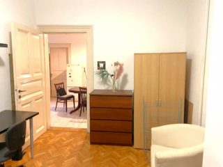 Kiadó 63 m²-estársasházi lakás VI. Kerület (Terézváros) , Podmaniczky utca: 200'000 Ft