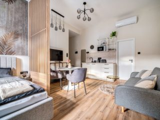 Eladó 101 m²-estársasházi lakás VI. Kerület (Terézváros) , Teréz körút: 189'000'000 Ft