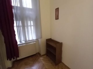 Eladó 65 m²-estársasházi lakás VII. Kerület (Belső-Erzsébetváros) , Akácfa utca: 79'900'000 Ft