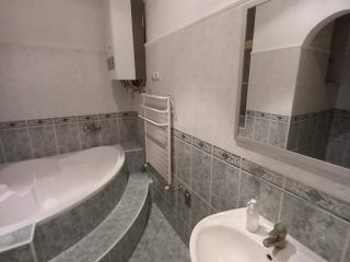 Eladó 65 m²-estársasházi lakás VII. Kerület (Belső-Erzsébetváros) , Akácfa utca: 79'900'000 Ft