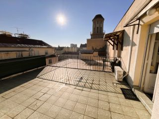 Kiadó 32 m²-estársasházi lakás VII. Kerület (Belső-Erzsébetváros) , Deák tér mellett: 240'000 Ft