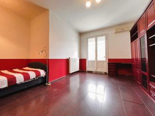 Kiadó 32 m²-estársasházi lakás VII. Kerület (Belső-Erzsébetváros) , Deák tér mellett: 240'000 Ft