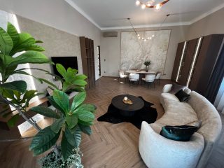 Eladó 98 m²-estársasházi lakás VII. Kerület (Belső-Erzsébetváros) , Dohány utca: 169'000'000 Ft