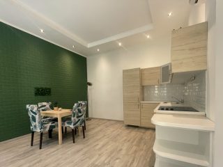 Eladó 36 m²-estársasházi lakás VII. Kerület (Belső-Erzsébetváros) , Hársfa utca: 79'900'000 Ft