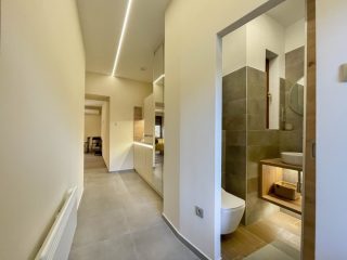 Kiadó 30 m²-estársasházi lakás VII. Kerület (Belső-Erzsébetváros) , Kazinczy utca: 220'000 Ft