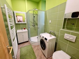 Kiadó 35 m²-estársasházi lakás VII. Kerület (Belső-Erzsébetváros) , Péterfi Sándor utca: 190'000 Ft