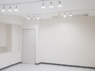Eladó 74 m²-esüzlethelyiség utcai bejárattal VII. Kerület (Középső-Erzsébetváros) , ALMÁSSY TÉR: 29'800'000 Ft