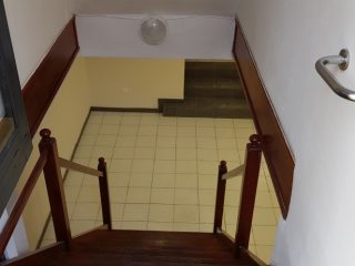 Eladó 74 m²-esüzlethelyiség utcai bejárattal VII. Kerület (Középső-Erzsébetváros) , ALMÁSSY TÉR: 29'800'000 Ft