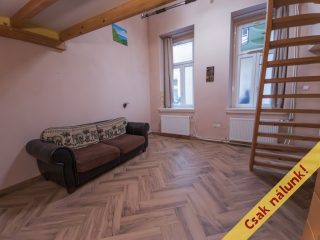 Eladó 44 m²-estársasházi lakás VII. Kerület (Középső-Erzsébetváros) , Almássy tér: 75'900'000 Ft