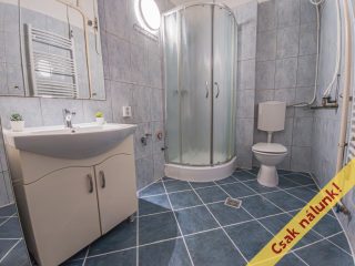 Eladó 44 m²-estársasházi lakás VII. Kerület (Középső-Erzsébetváros) , Almássy tér: 75'900'000 Ft