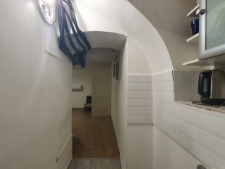 Eladó 68 m²-esüzlethelyiség utcai bejárattal VII. Kerület (Középső-Erzsébetváros) , BARCSAY utca: 35'000'000 Ft