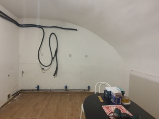 Eladó 68 m²-esüzlethelyiség utcai bejárattal VII. Kerület (Középső-Erzsébetváros) , BARCSAY utca: 35'000'000 Ft