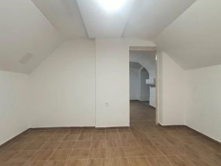Eladó 62 m²-esüzlethelyiség utcai bejárattal VII. Kerület (Középső-Erzsébetváros) , BARCSAY utca: 43'000'000 Ft