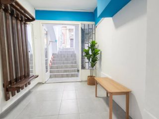 Eladó 62 m²-esüzlethelyiség utcai bejárattal VII. Kerület (Középső-Erzsébetváros) , BARCSAY utca: 43'000'000 Ft