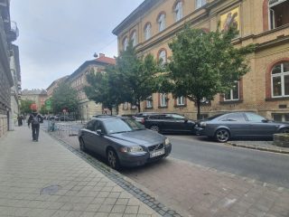 Eladó 62 m²-esüzlethelyiség utcai bejárattal VII. Kerület (Középső-Erzsébetváros) , BARCSAY utca: 43'000'000 Ft