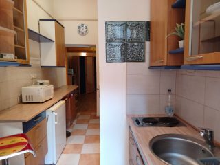 Eladó 29 m²-estársasházi lakás VII. Kerület (Középső-Erzsébetváros) , Csengery utca: 57'000'000 Ft