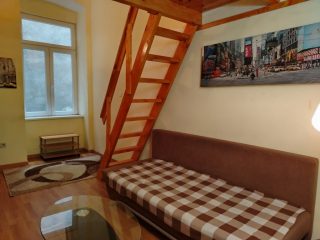 Eladó 29 m²-estársasházi lakás VII. Kerület (Középső-Erzsébetváros) , Csengery utca: 57'000'000 Ft