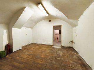 Eladó 73 m²-esüzlethelyiség utcai bejárattal VII. Kerület (Középső-Erzsébetváros) , Erzsébetváros: 39'900'000 Ft