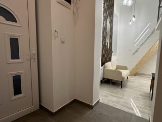 Eladó 26 m²-estársasházi lakás VII. Kerület (Középső-Erzsébetváros) , Keleti pu környékén: 39'500'000 Ft