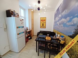 Eladó 60 m²-estársasházi lakás VII. Kerület (Középső-Erzsébetváros) , M4 és M2 közelében, Rottenbiller utca: 79'900'000 Ft