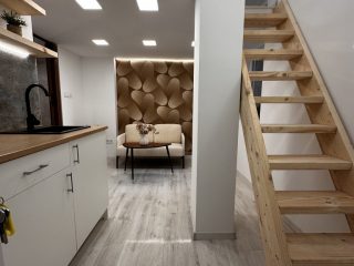 Eladó 31 m²-estársasházi lakás VII. Kerület (Középső-Erzsébetváros) , Nefelejcs utca környékén: 43'800'000 Ft