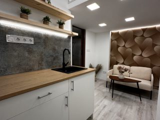 Eladó 31 m²-estársasházi lakás VII. Kerület (Középső-Erzsébetváros) , Nefelejcs utca környékén: 43'800'000 Ft