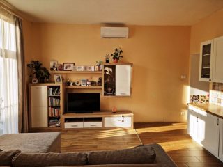 Eladó 62 m²-estársasházi lakás VII. Kerület (Középső-Erzsébetváros) , Rottenbiller utca közelébe: 89'900'000 Ft