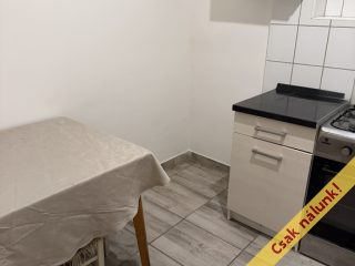 Eladó 63 m²-estársasházi lakás VII. Kerület (Középső-Erzsébetváros) , Thököly út: 65'900'000 Ft