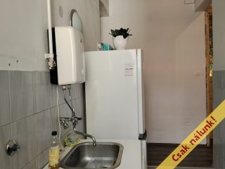 Eladó 88 m²-estársasházi lakás VII. Kerület (Ligetváros) , Nefelejcs utca: 83'900'000 Ft