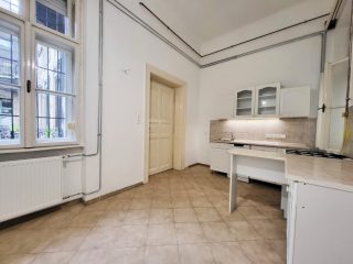 Kiadó 75 m²-estársasházi lakás VII. Kerület (Nagykörúton belül) , Belső-Erzsébetváros: 280'000 Ft