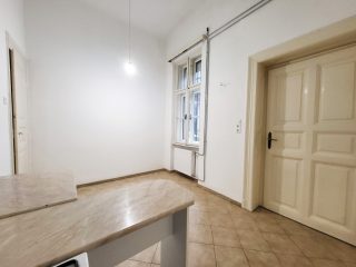 Kiadó 75 m²-estársasházi lakás VII. Kerület (Nagykörúton belül) , Belső-Erzsébetváros: 280'000 Ft