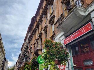 Kiadó 75 m²-estársasházi lakás VII. Kerület (Nagykörúton belül) , Belső-Erzsébetváros: 280'000 Ft