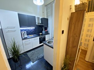 Eladó 68 m²-estársasházi lakás VII. Kerület (Nagykörúton belül) , Dohány-Kazinczy sarok: 95'500'000 Ft