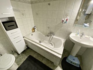 Eladó 68 m²-estársasházi lakás VII. Kerület (Nagykörúton belül) , Dohány-Kazinczy sarok: 95'500'000 Ft