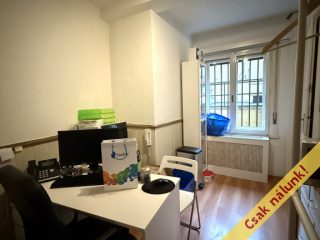 Eladó 12 m²-estársasházi lakás VII. Kerület (Nagykörúton belül) , Madách Imre út: 29'000'000 Ft